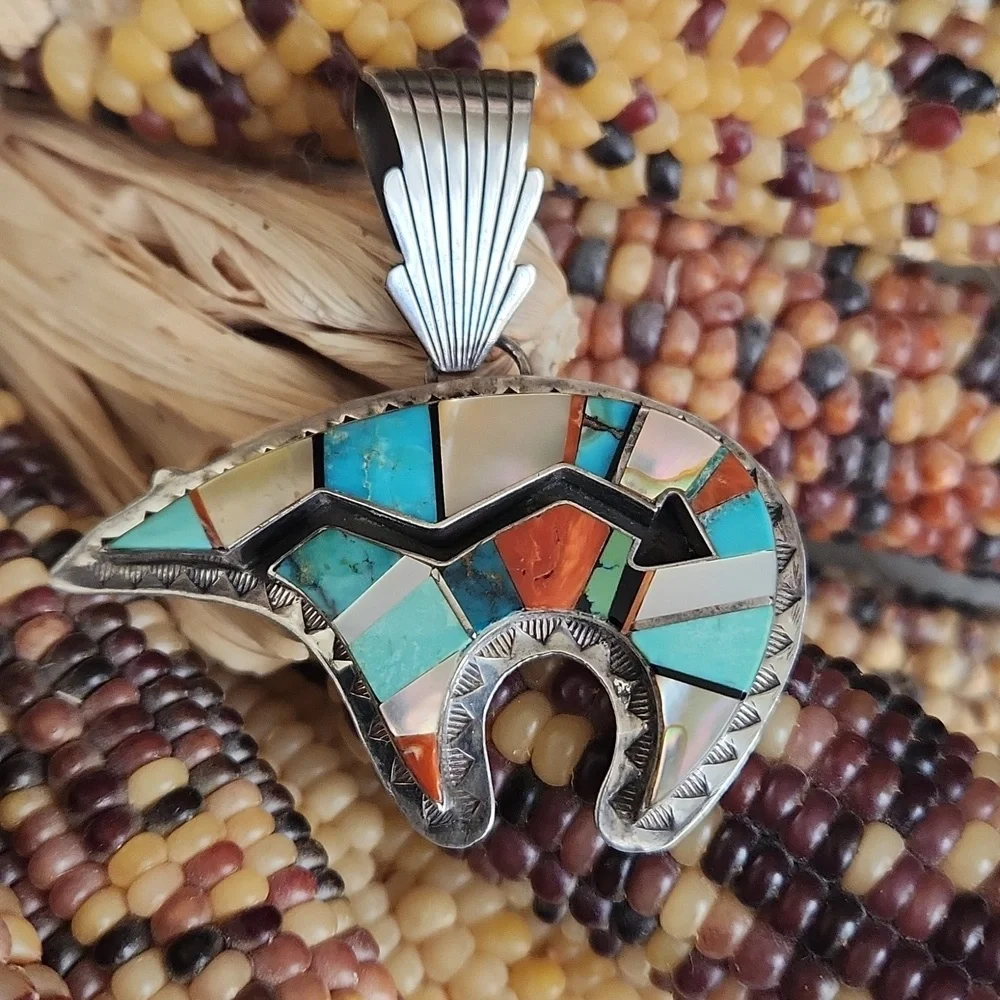 Vintage Native American Navajo Vintage Inlaid Bear Pendant by Danny Clark ππ» - Picture 1 of 13